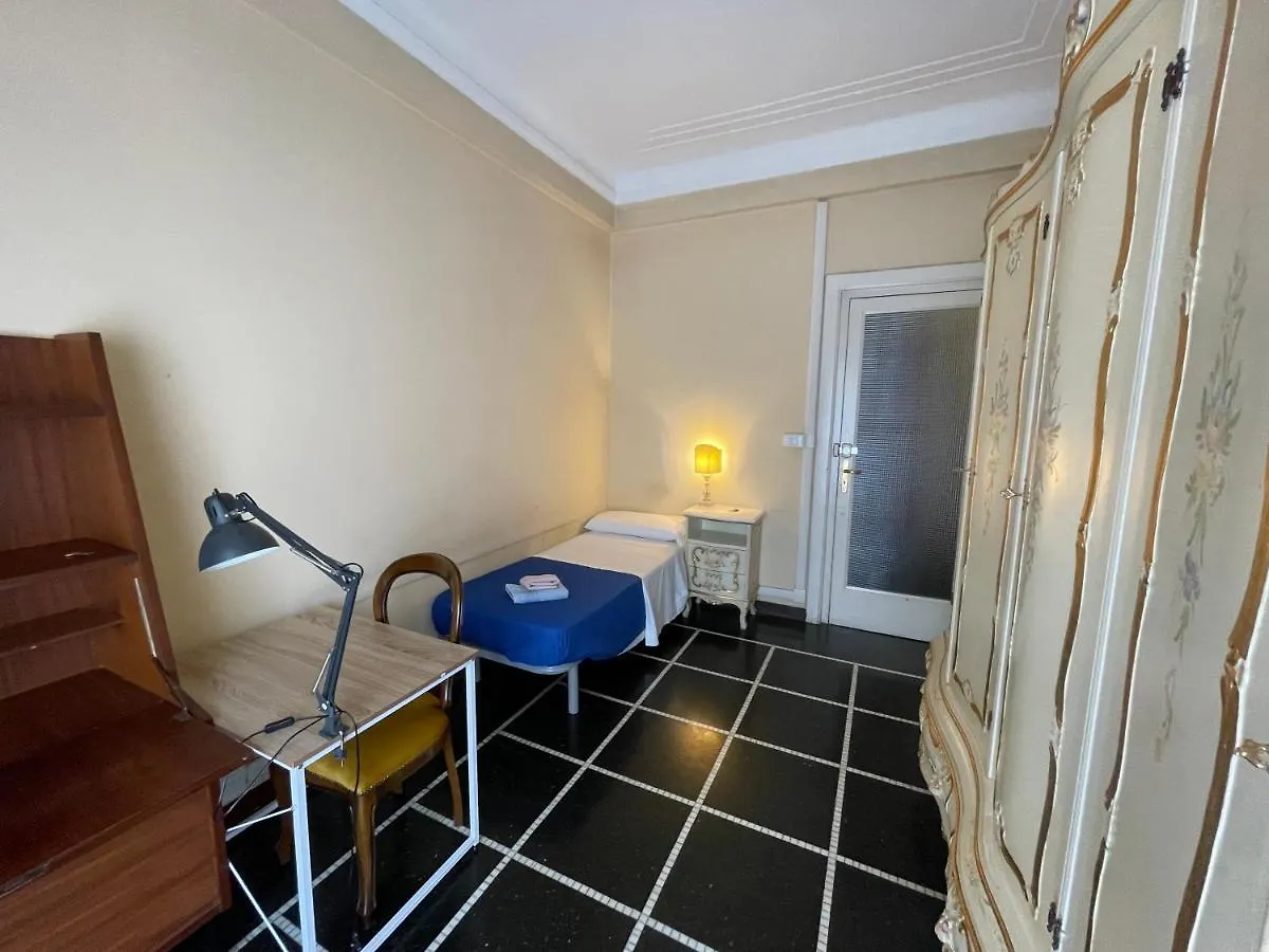 Bed & Breakfast Gastaldi Rooms - Old Style Genoa